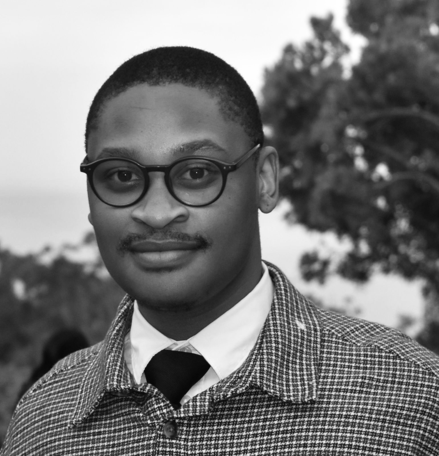 Portrait of Reabetswe Mothle, frontend developer and UI/UX designer